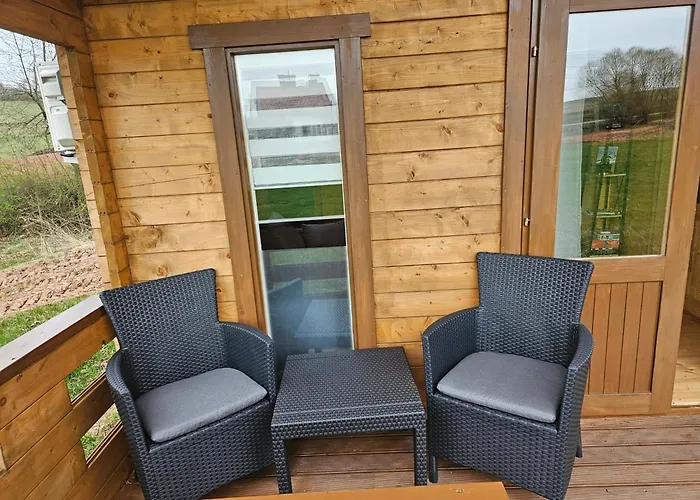 Holiday home Letniskowe Przy Straznicy *