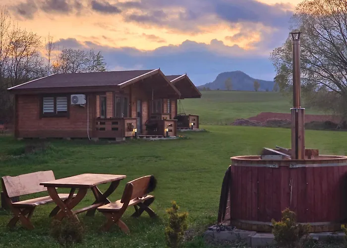 Letniskowe Przy Straznicy Radkow