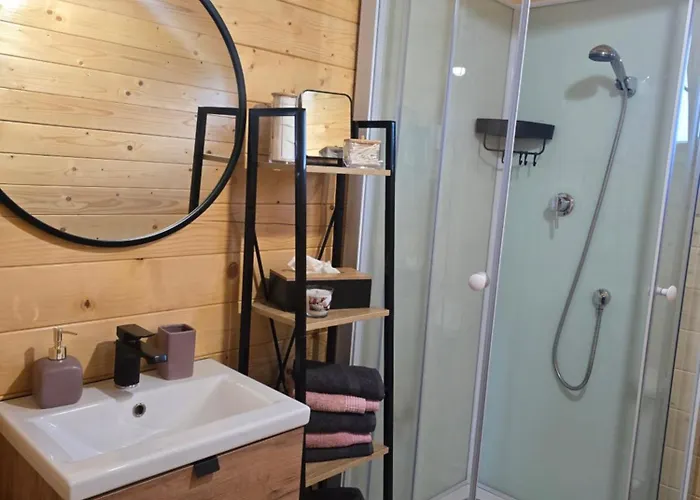 Letniskowe Przy Straznicy Holiday home